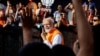بھارتی انتخابات: مذہبی تقسیم اور ملازمتوں میں مشکلات کے باوجود نوجوان ووٹرز کا مودی کی جانب جھکاؤ