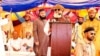 پاکستان سے کشیدہ تعلقات؛ طالبان کی فضل الرحمٰن کو دورۂ افغانستان کی دعوت