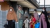 بائیڈن کا افغان مہاجرین کو امریکہ میں مزید قیام کی اجازت دینے کا فیصلہ