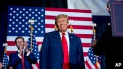 Cựu Tổng thống Mỹ Donald Trump tại cuộc bỏ phiếu kín ở Des Moines, Iowa, ngày 15/1/2024. 