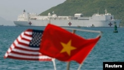 Nâng quan hệ Mỹ – Việt lên "Đối tác chiến lược", theo giới quan sát, là một đòi hỏi khách quan từ cả hai phía.