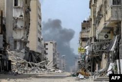 غزہ میں الشفا اسپتال کے قریب اسرائیلی بمباری کے بعد کا ایک منظر۔ 28 مارچ 2024