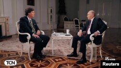 Tổng thống Nga Vladimir Putin trả lời phỏng vấn với nhà báo truyền hình Mỹ Tucker Carlson ở Moscow.